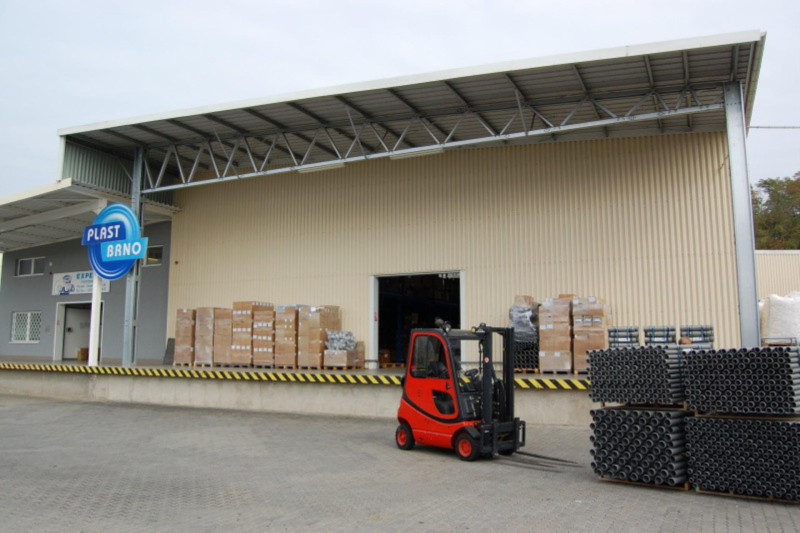 8673 PLAST Brno