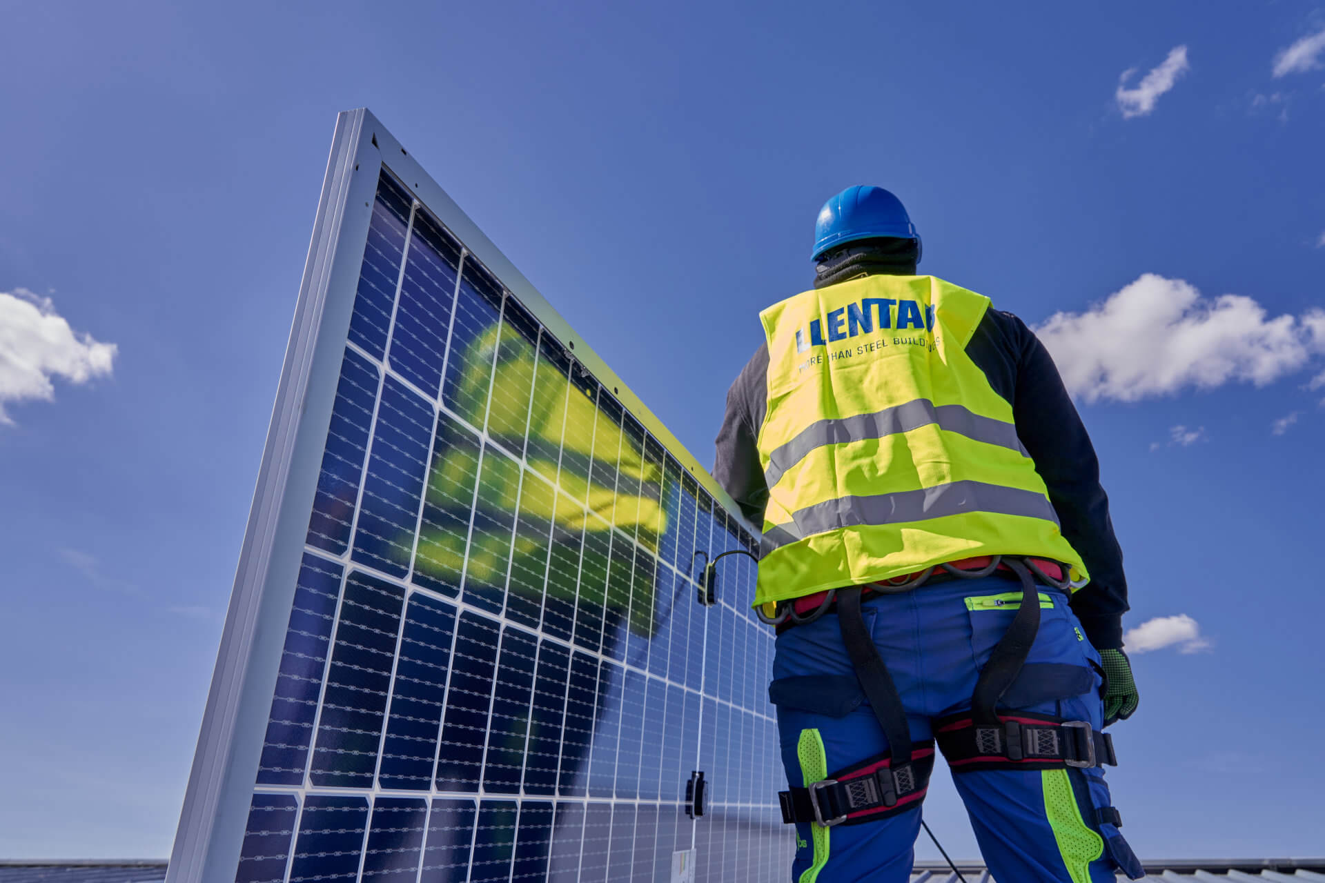 LLENTAB photovoltaics for Dariusz Kula