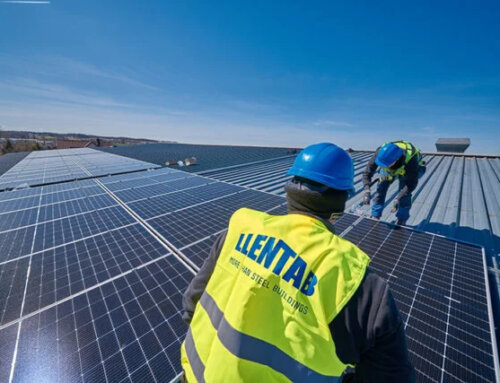 LLENTAB haller med klargjøring for installasjon av solcellepaneler på taket